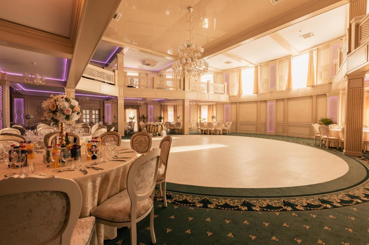 Hotel Coral Valea Lupului  Dış mekan fotoğraf